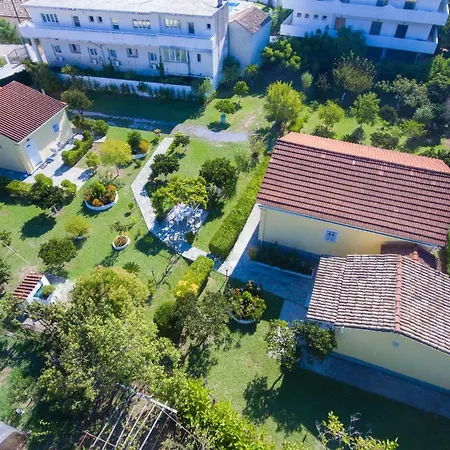 Manolia Apartments Ypsos Exterior foto